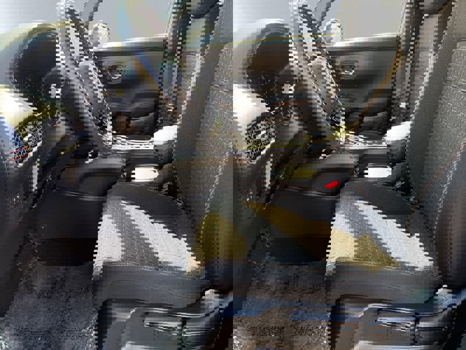 Used 2023 Honda HR-V Sport image 7