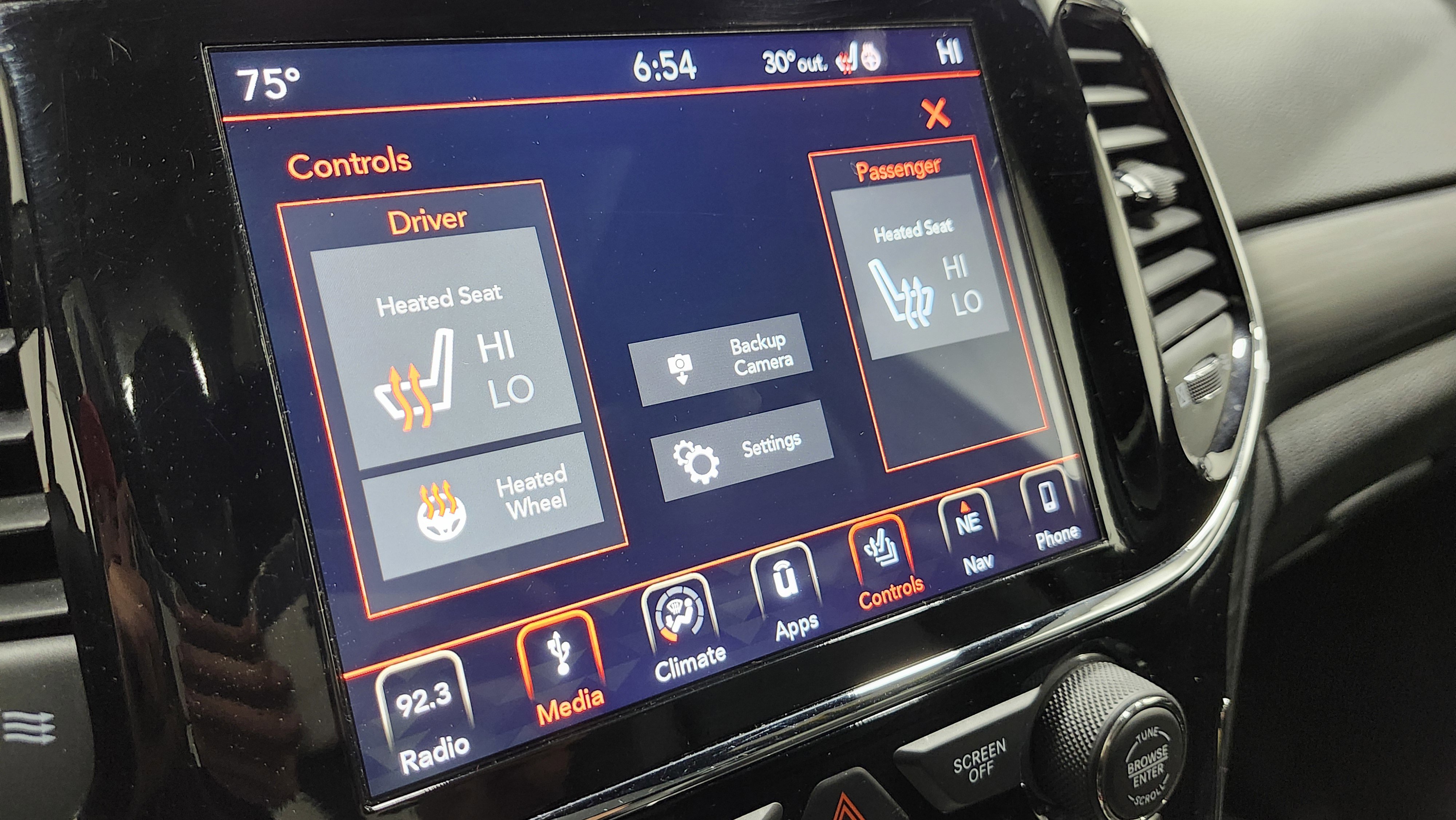 Used 2019 Jeep Grand Cherokee Altitude image 9