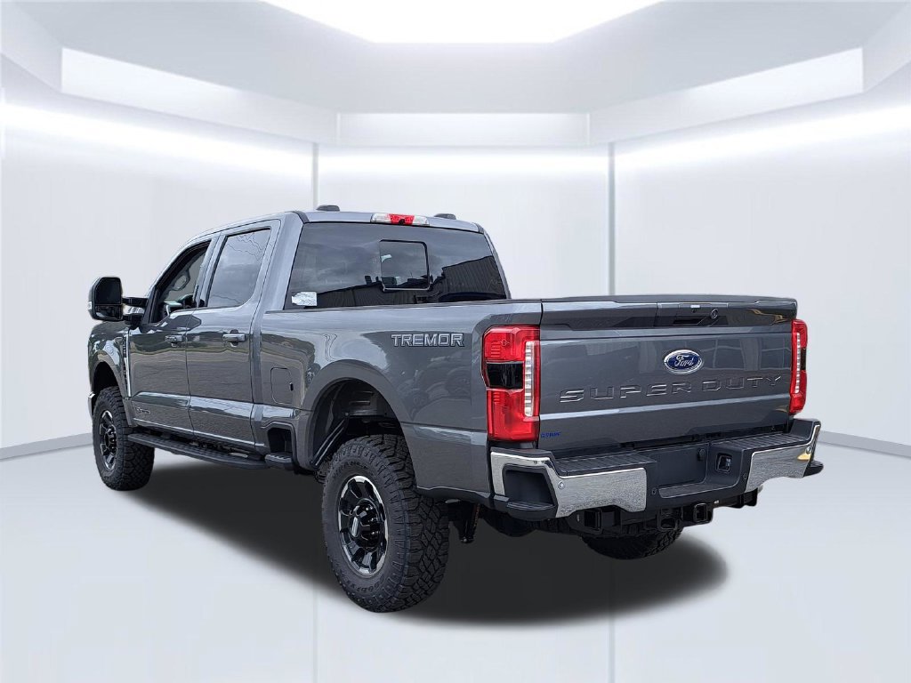 New 2026 Ford F350 XLT w/ XLT Premium Package AWD/4WD image 5