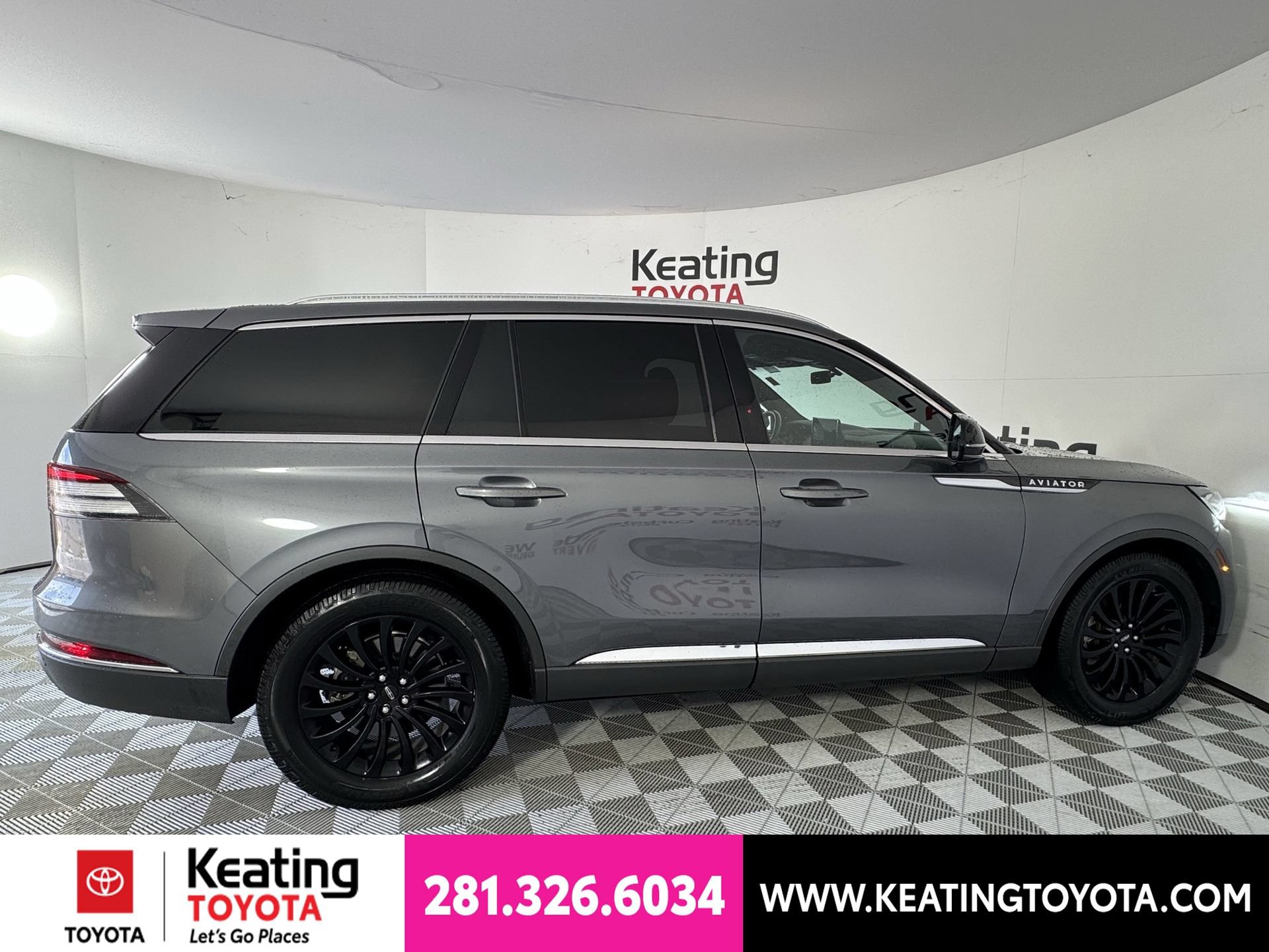 Used 2022 Lincoln Aviator Reserve w/ Elements Package Plus RWD image 4