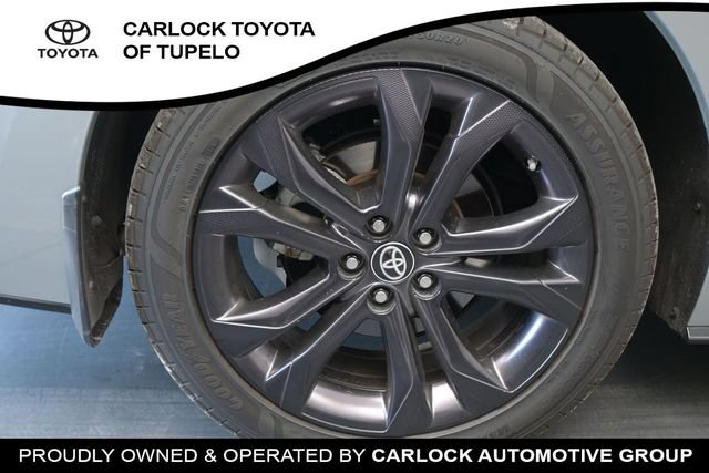 Used 2024 Toyota Sienna XSE FWD image 18