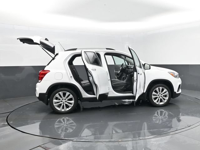 Used 2020 Chevrolet Trax Premier w/ LPO, Protection Package AWD/4WD image 28