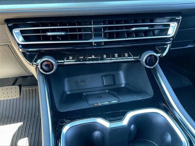 New 2026 Chevrolet Traverse LT w/ Driver Confidence Package FWD image 8