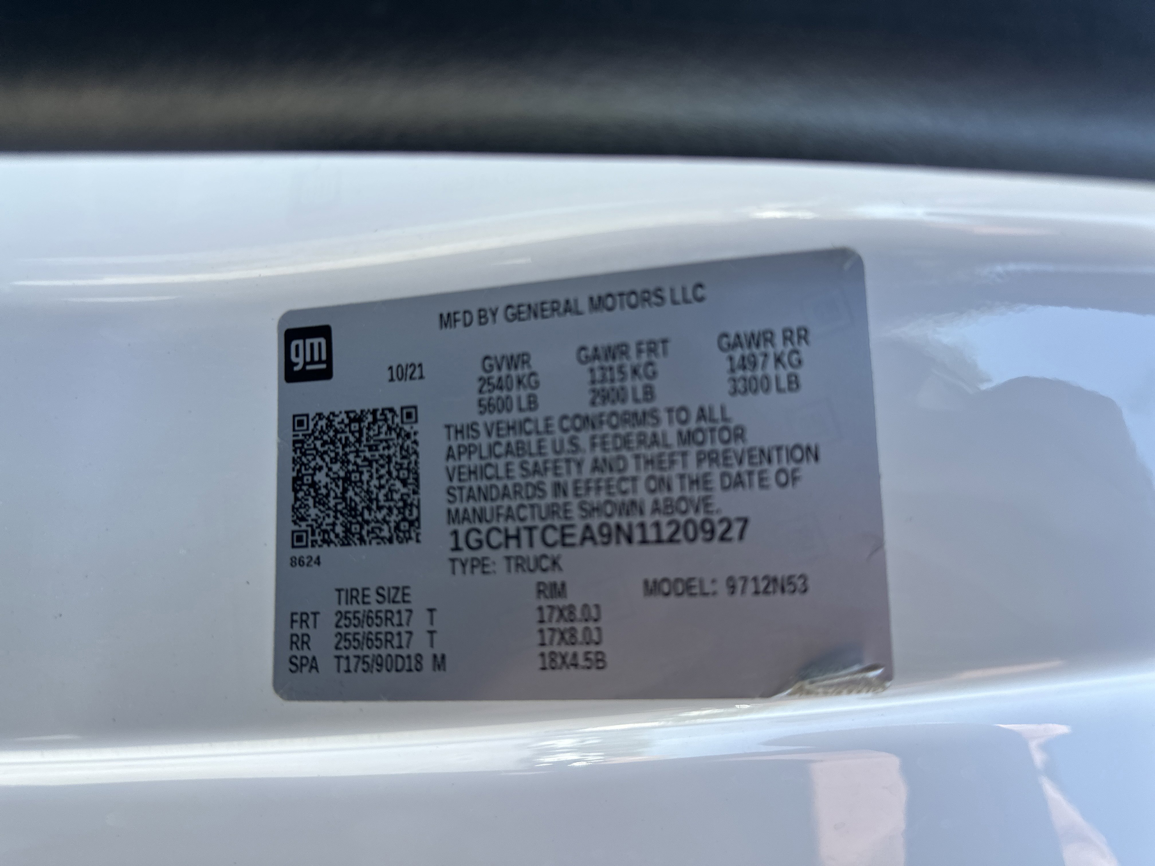 Used 2022 Chevrolet Colorado LT w/ Fleet Safety Package image 18