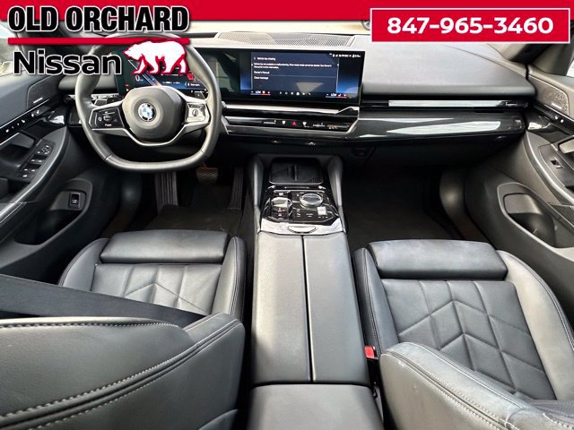 Used 2024 BMW 530i xDrive AWD/4WD image 18