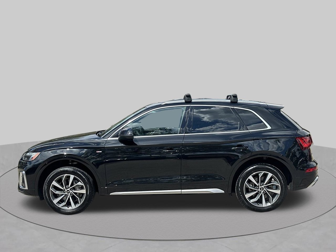 Used 2024 Audi Q5 2.0T Premium Plus AWD/4WD image 2