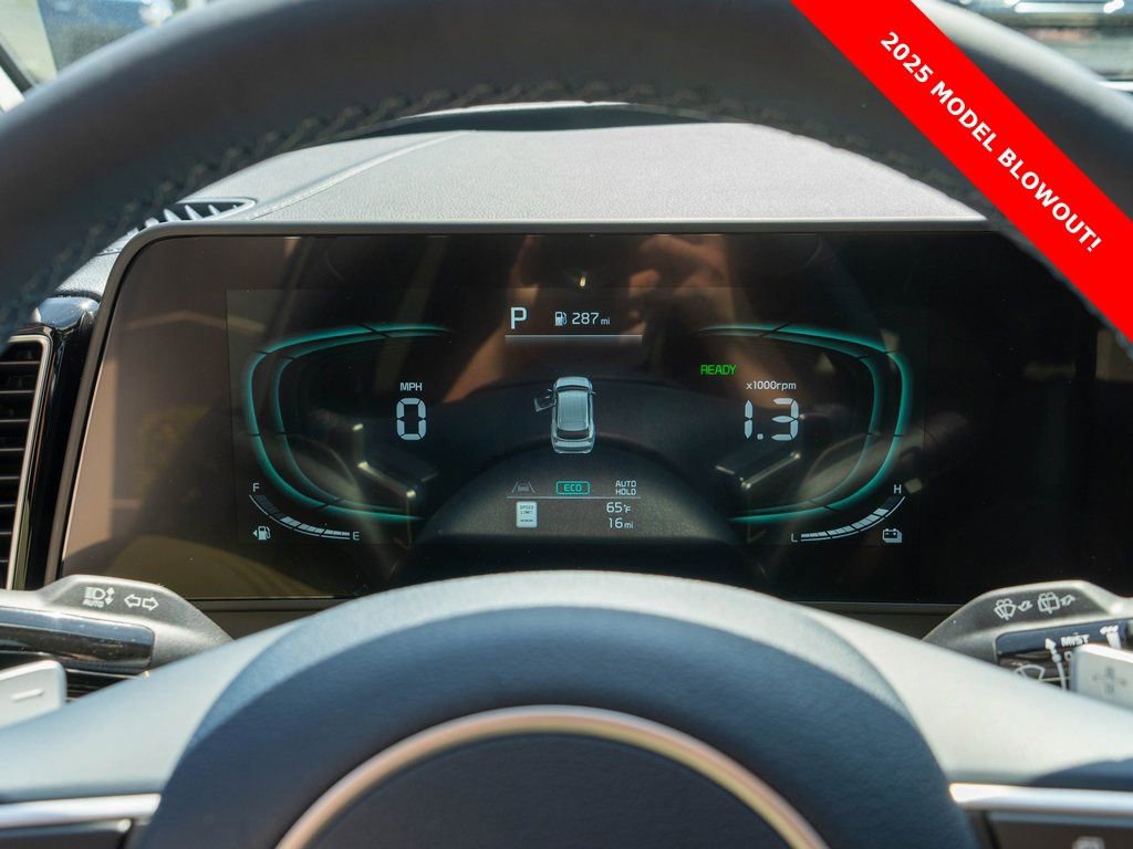 New 2025 Kia Sportage EX image 20