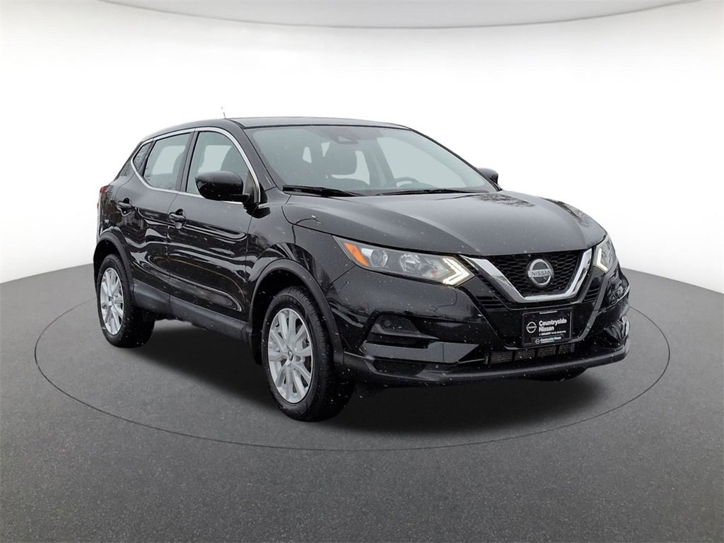 Used 2020 Nissan Rogue Sport S w/ Appearance Package image 3