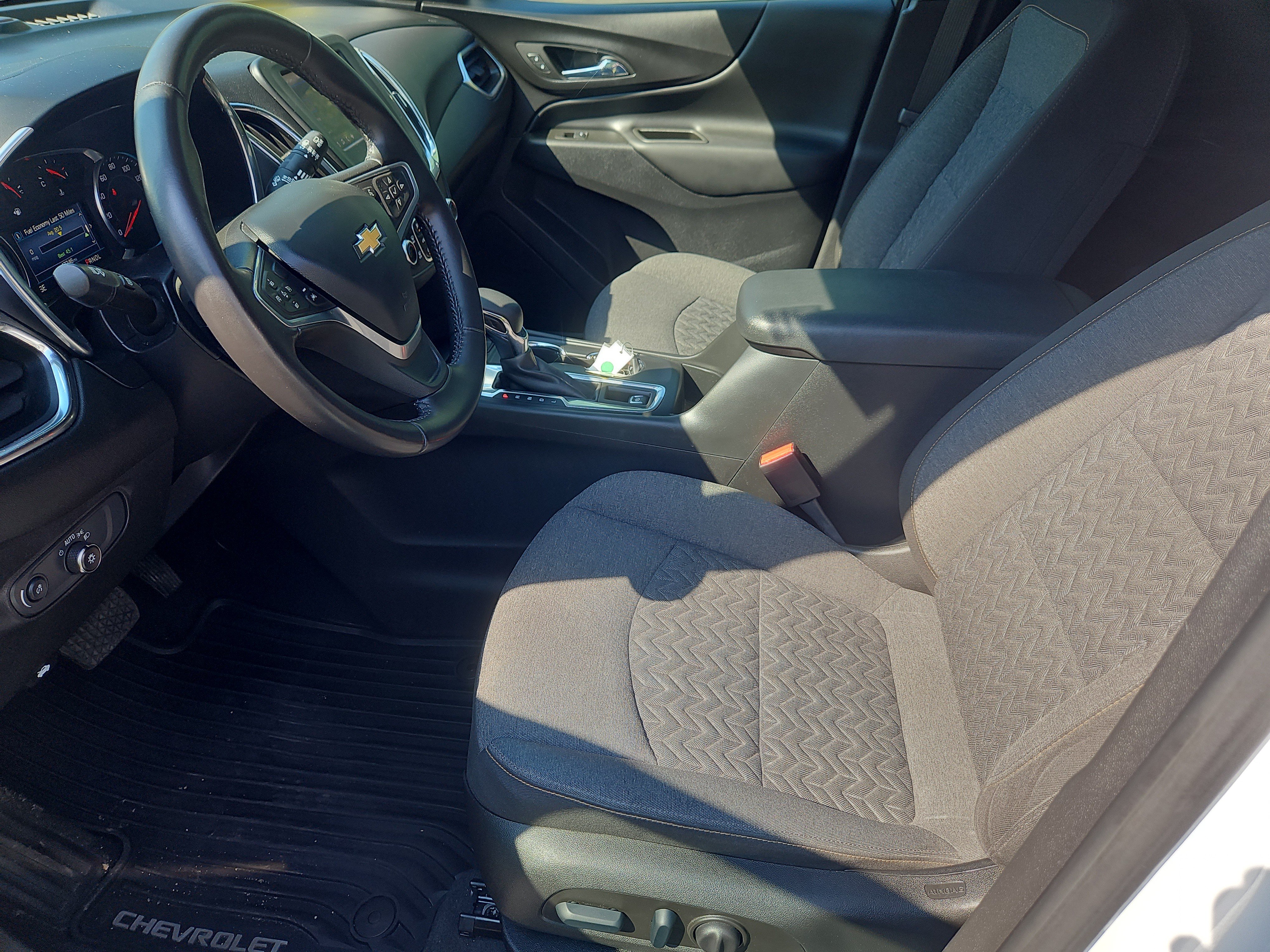 Used 2022 Chevrolet Equinox LT AWD/4WD image 16