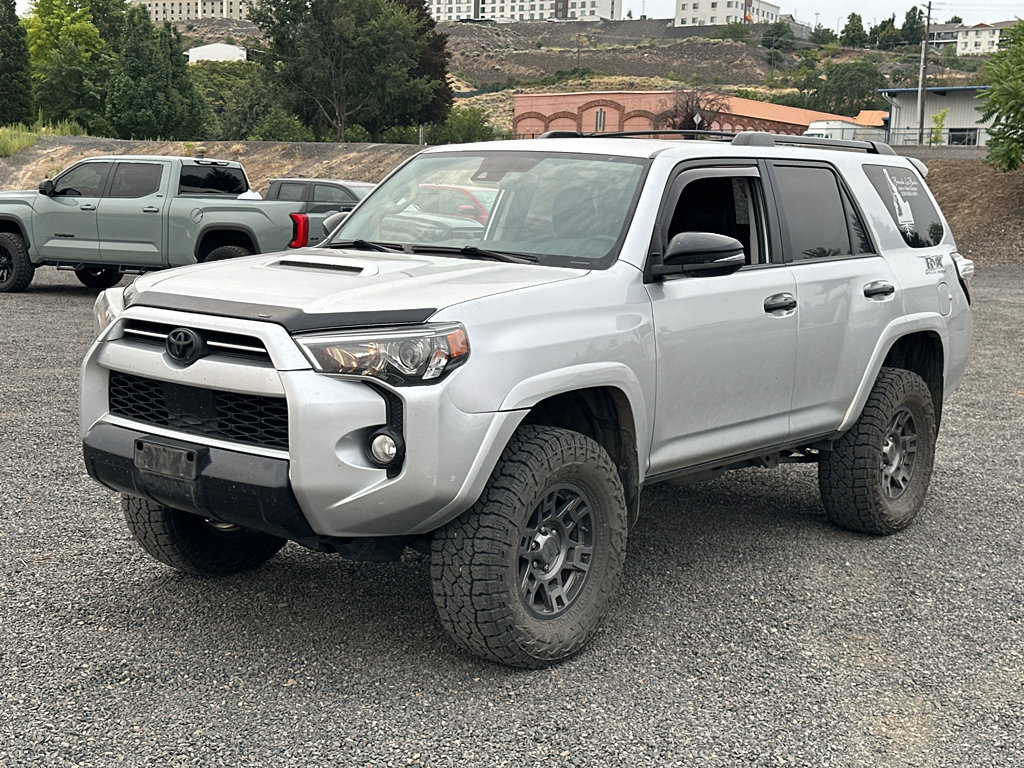 Certified 2020 Toyota 4Runner Venture AWD/4WD image 7