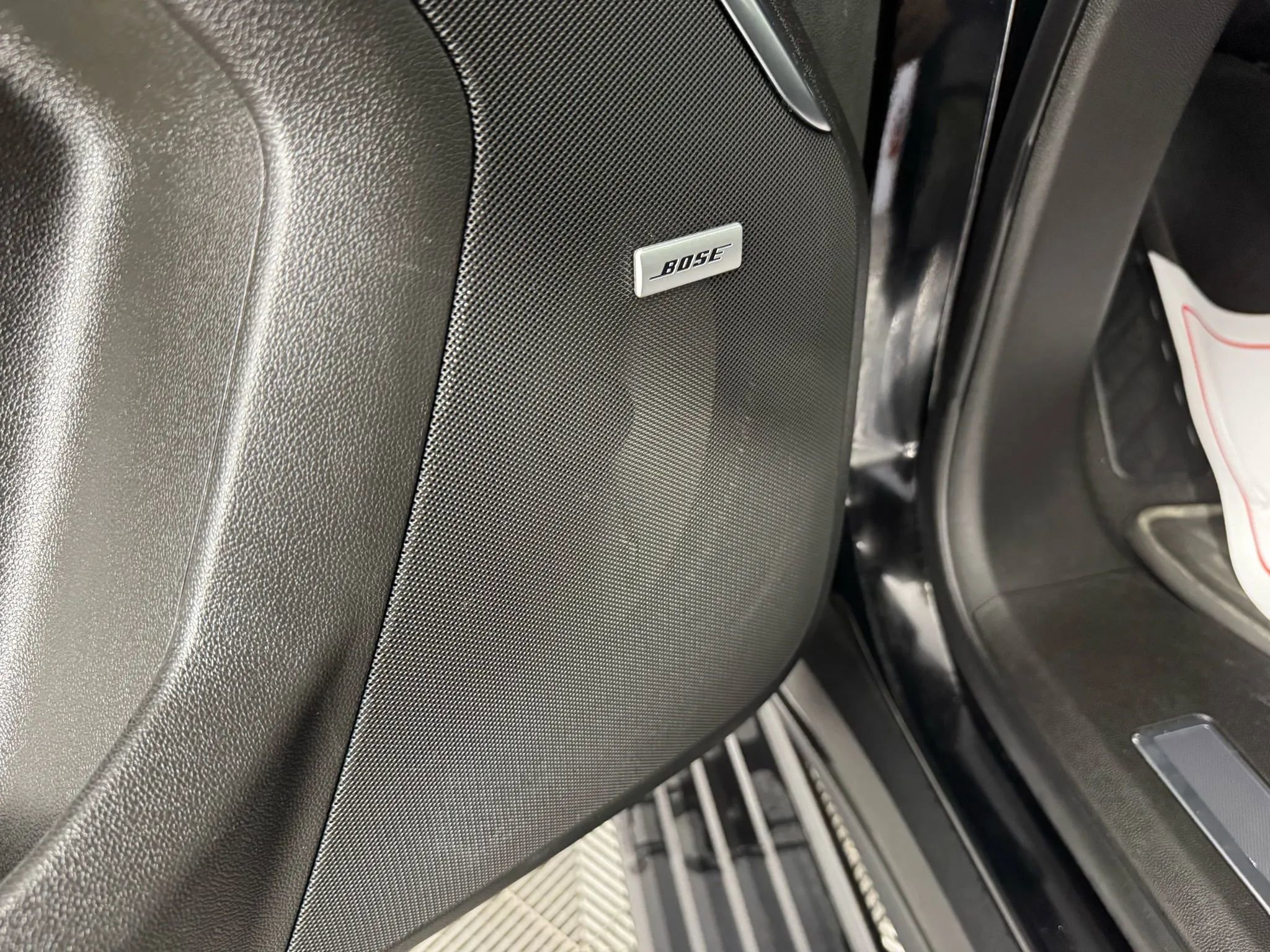 Used 2022 GMC Yukon Denali w/ Advanced Technology Package image 49