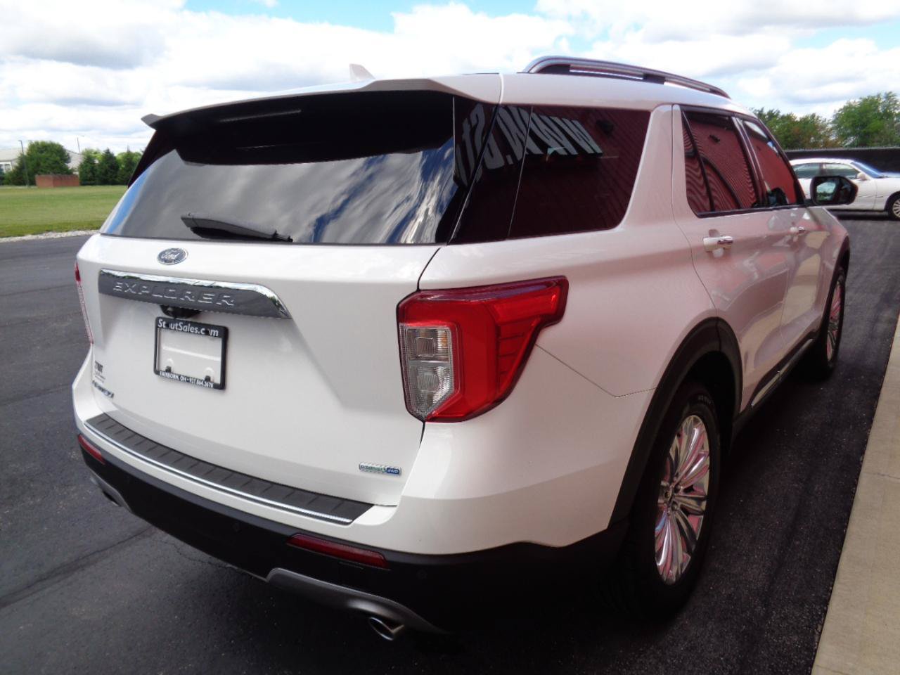 Used 2020 Ford Explorer Limited AWD/4WD image 5