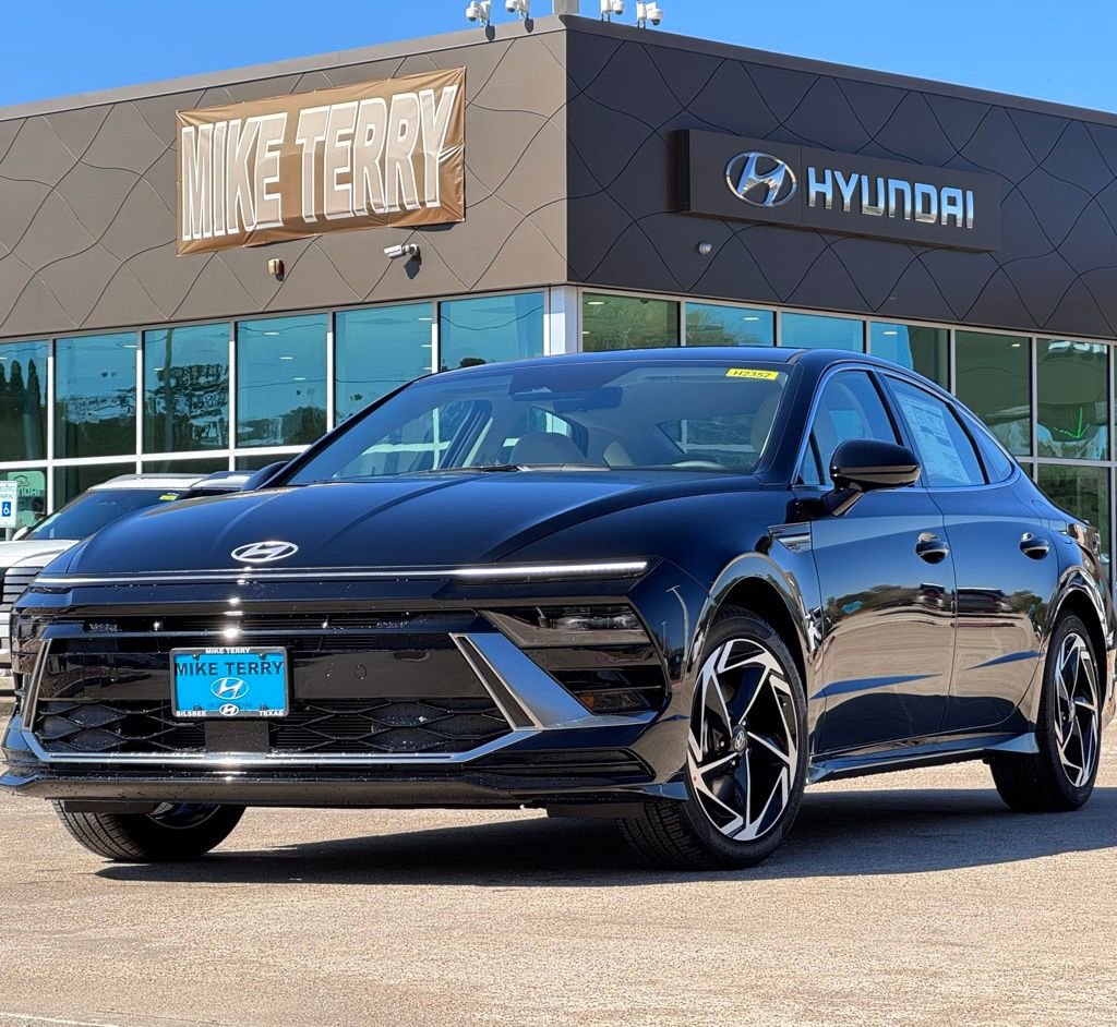 New 2026 Hyundai Sonata SEL FWD image 1