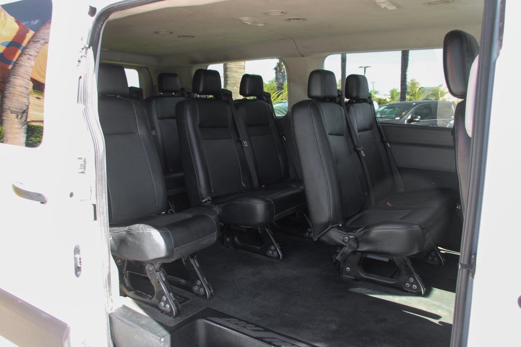 Used 2020 Ford Transit 150 XL image 29