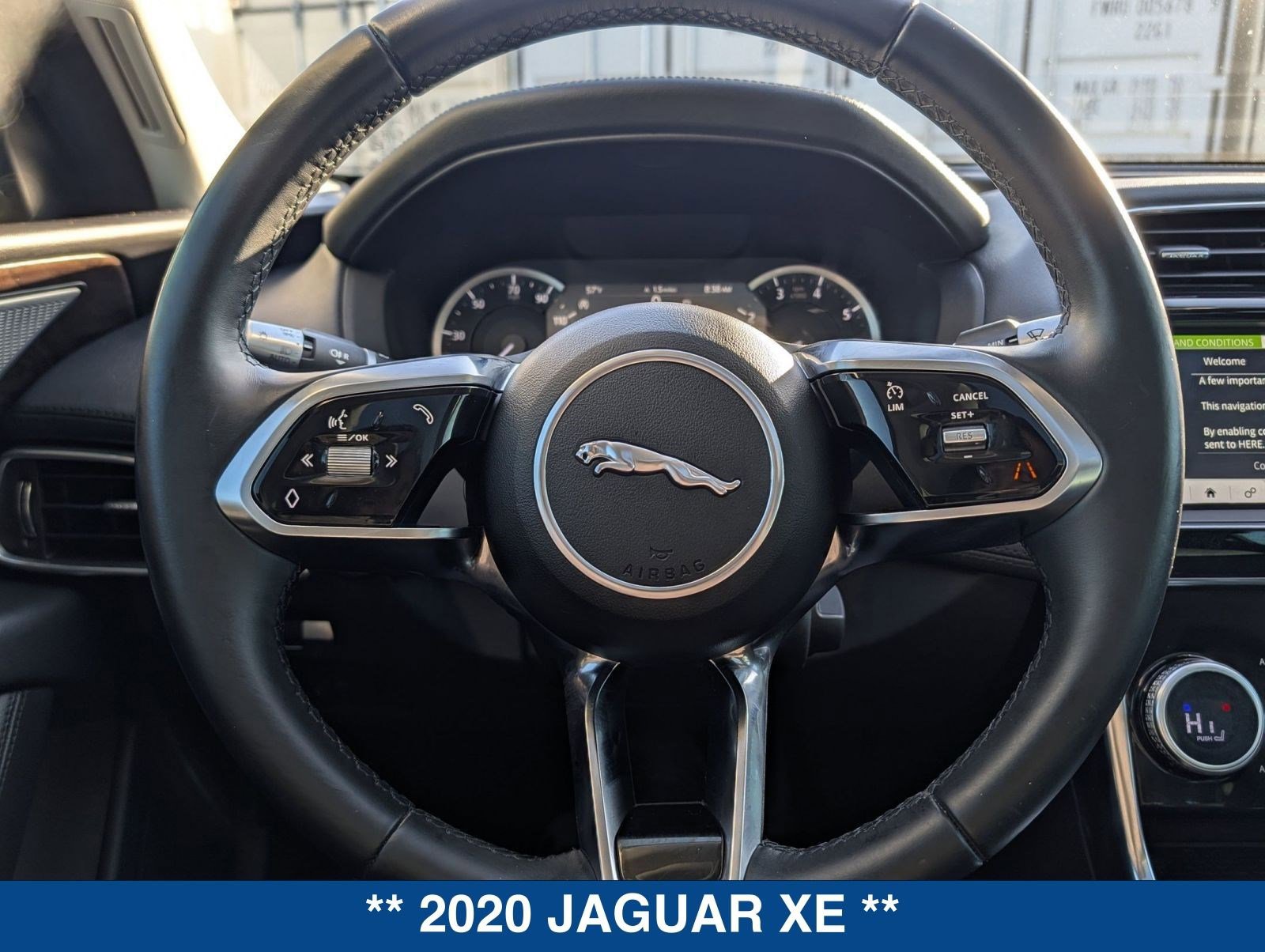 Used 2020 Jaguar XE S image 27