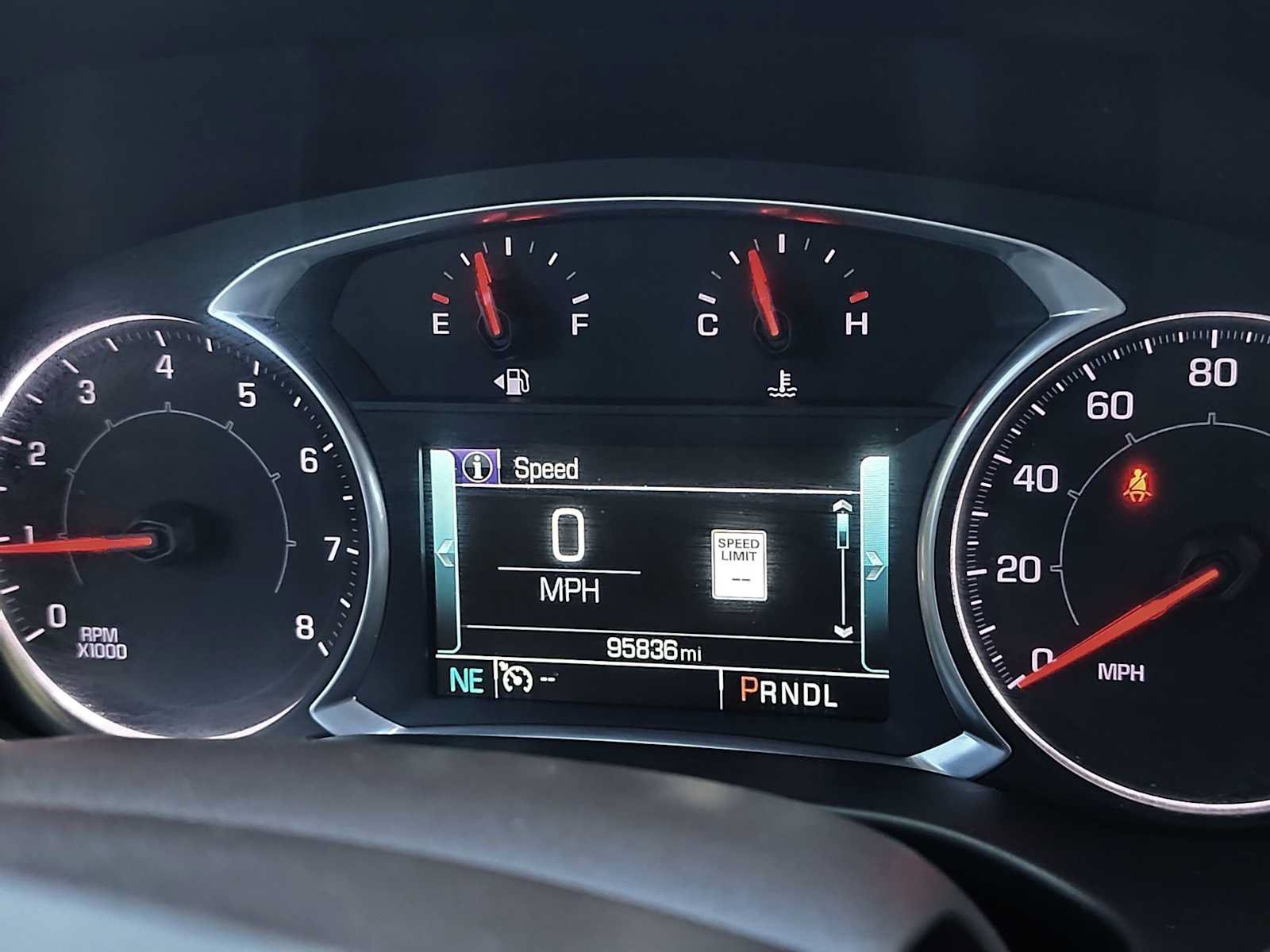 Used 2018 GMC Acadia SLT w/ LPO, Black Accent Package FWD image 17