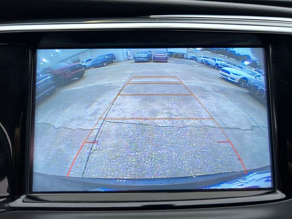 Used 2020 Buick Envision Essence w/ Experience Buick Package image 22