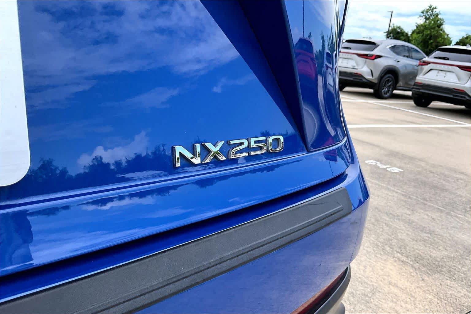 Used 2024 Lexus NX 250 FWD w/ Cold Area Package image 9