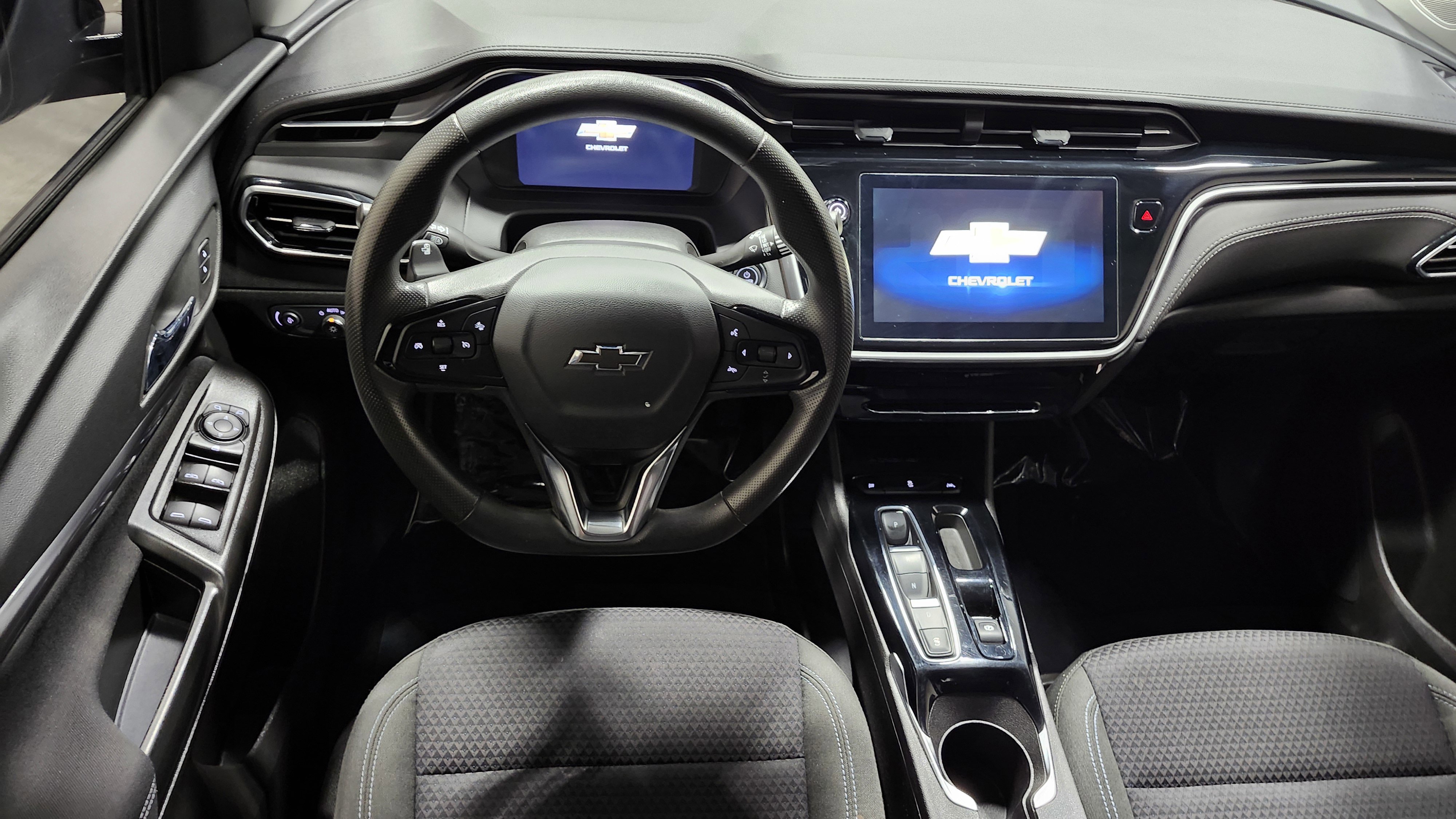 Used 2023 Chevrolet Bolt EUV LT w/ Driver Confidence Package image 23