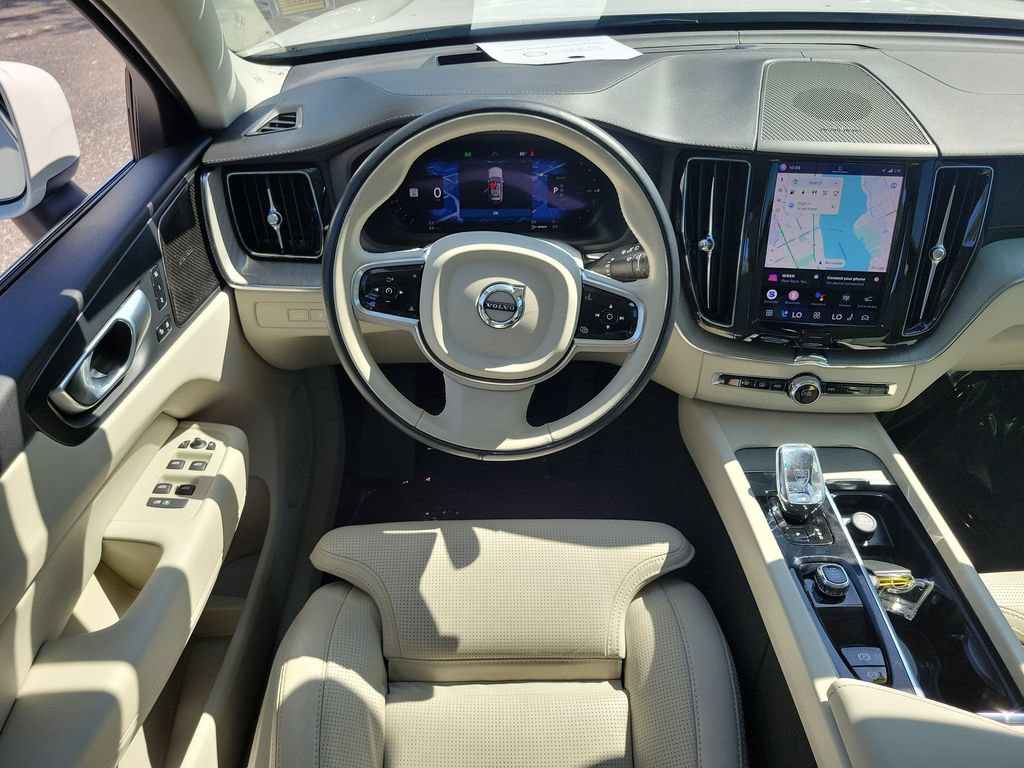 Used 2023 Volvo XC60 T8 Ultimate w/ Climate Package AWD/4WD image 17
