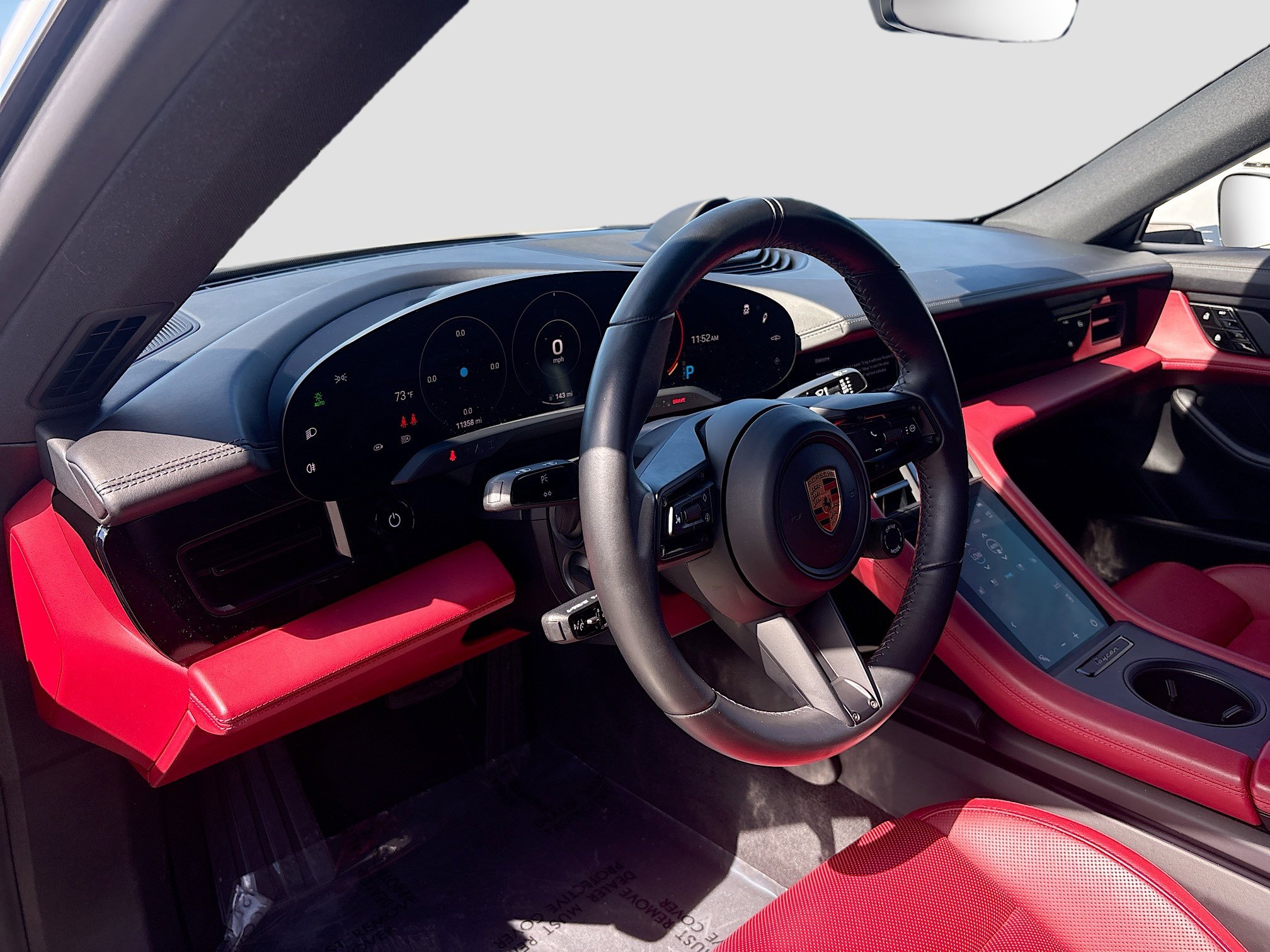 Used 2021 Porsche Taycan 4S image 17