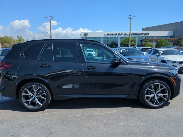 Used 2026 BMW X5 M60i AWD/4WD image 4