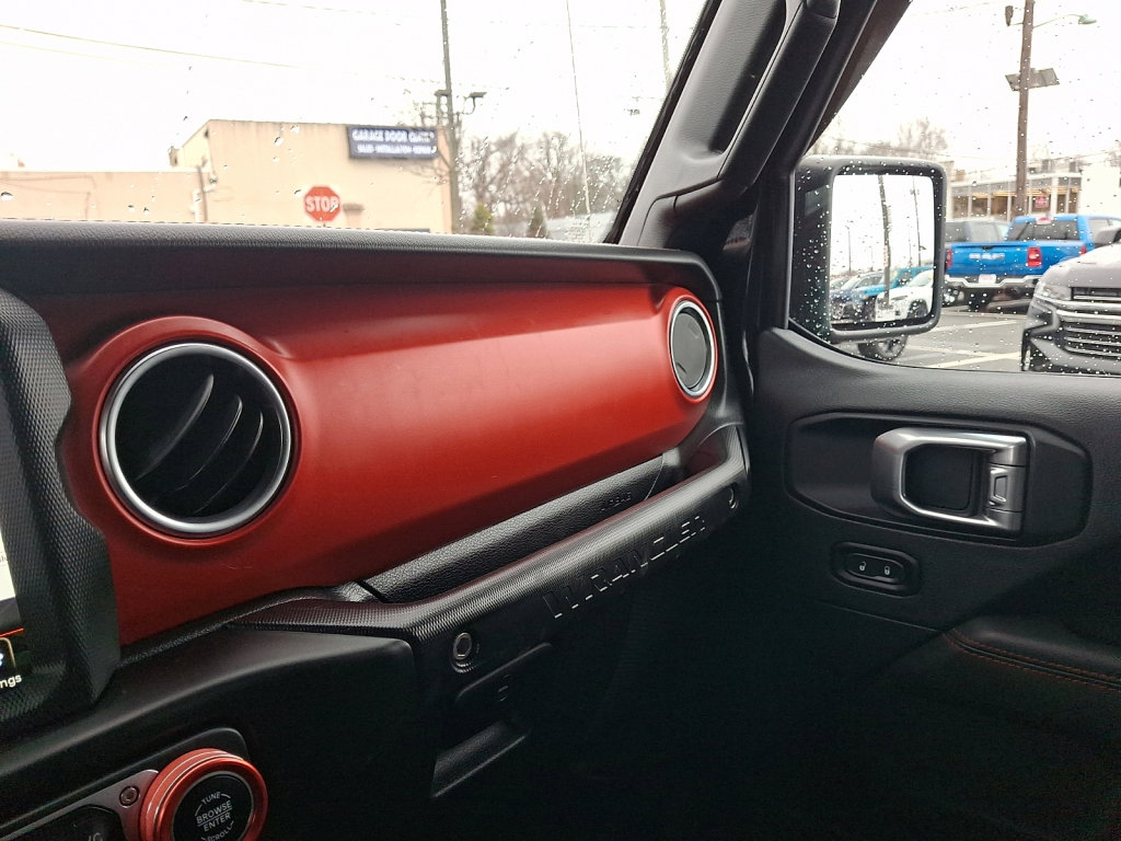 Used 2021 Jeep Wrangler Unlimited Rubicon image 31