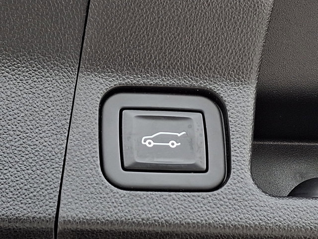 Used 2022 GMC Acadia SLE w/ Driver Convenience Package image 29