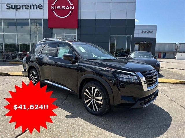 New 2025 Nissan Pathfinder Platinum w/ Cargo Package