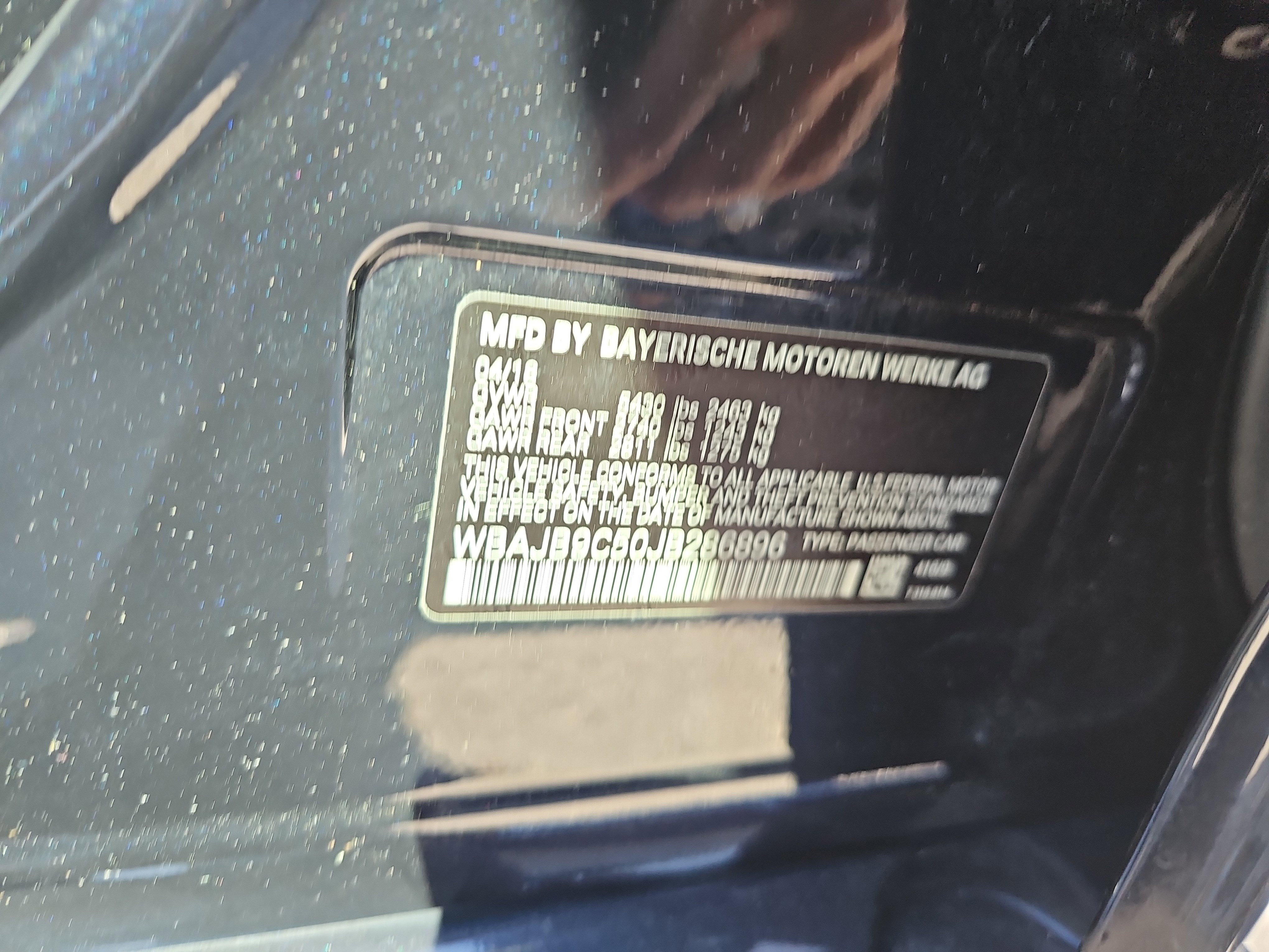 Used 2018 BMW M550i xDrive w/ Driving Assistance Package image 38