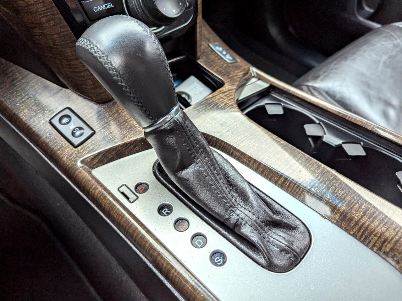 Used 2011 Acura MDX AWD 4dr Tech Pkg image 30