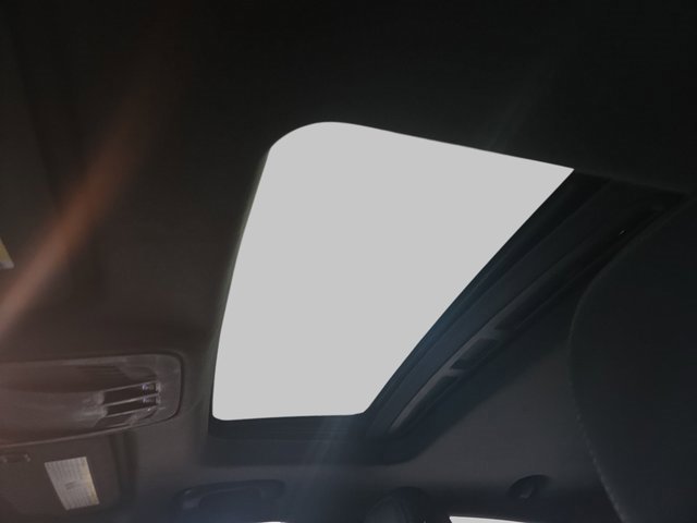 Used 2017 Chevrolet Cruze Premier image 27