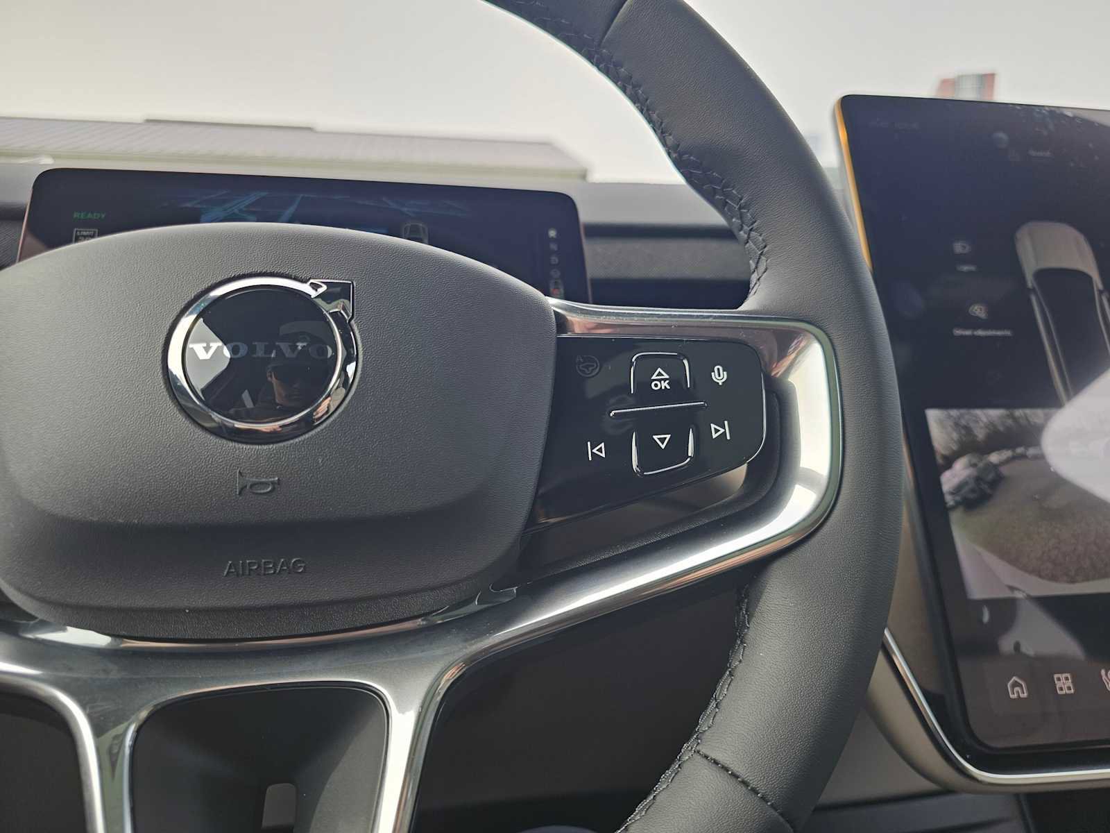 New 2026 Volvo EX90 Ultra image 33