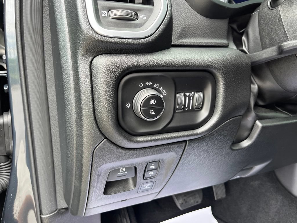 Used 2026 RAM 1500 Big Horn AWD/4WD image 8