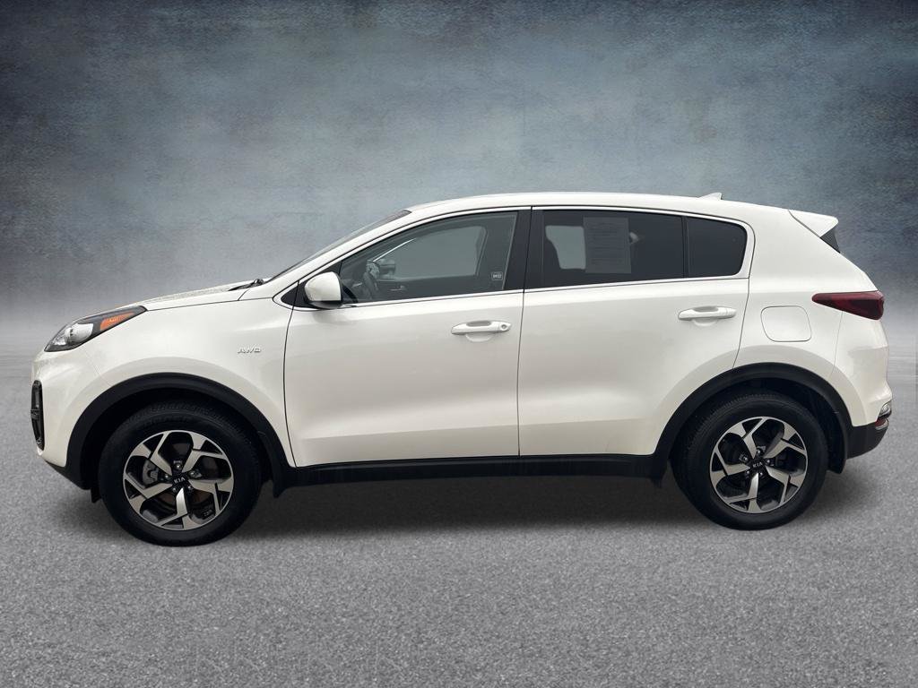 Used 2022 Kia Sportage LX AWD/4WD image 3