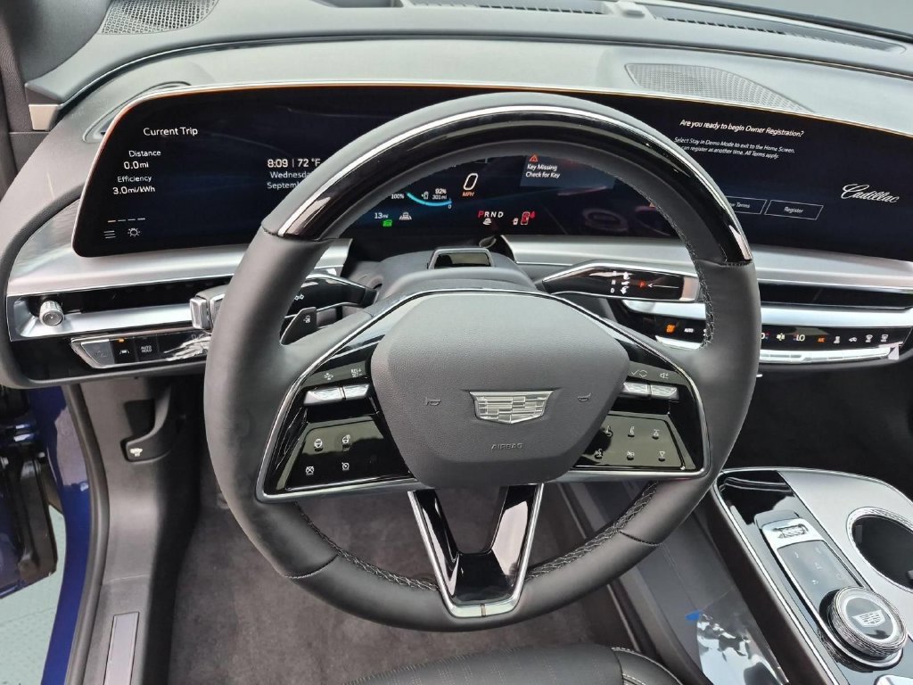 New 2027 Cadillac Lyriq Sport RWD image 10