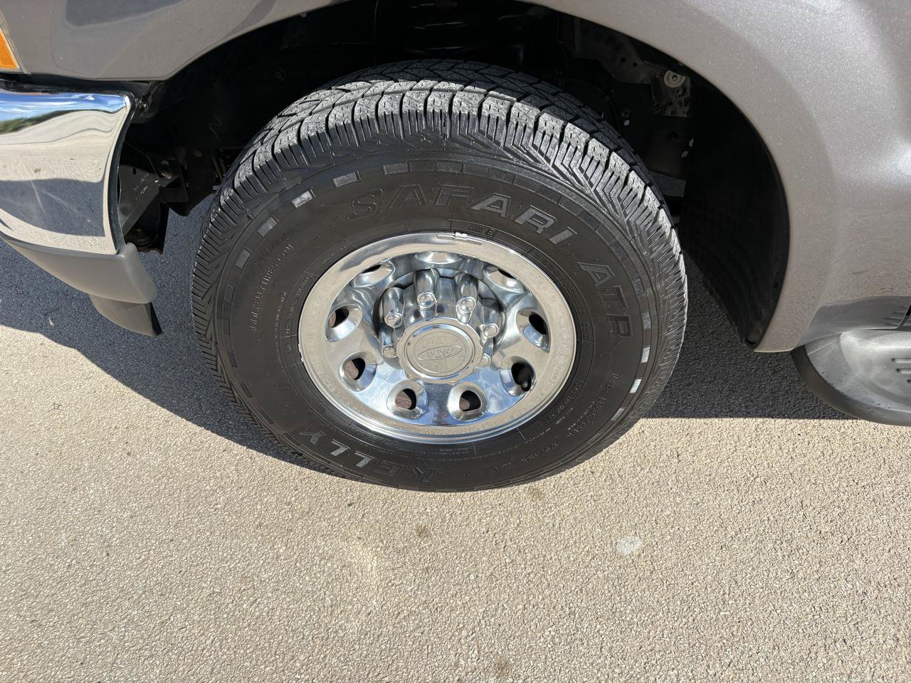 Used 2004 Ford F250 XLT RWD image 8