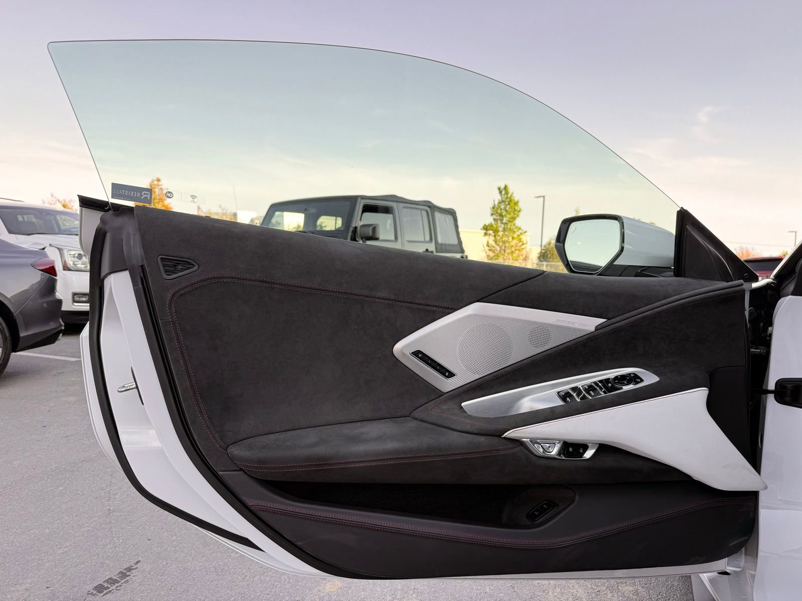 Used 2023 Chevrolet Corvette Stingray Premium Conv w/ Z51 Performance Package image 36