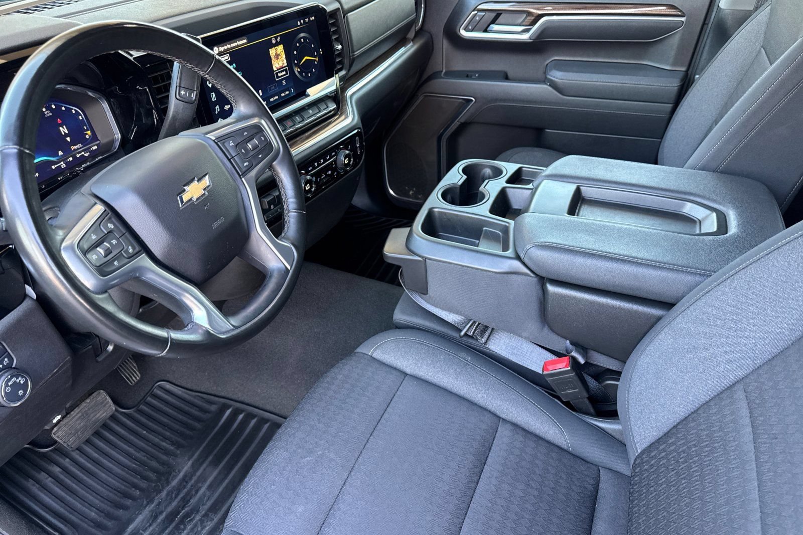 Certified 2025 Chevrolet Silverado 1500 LT RWD image 10