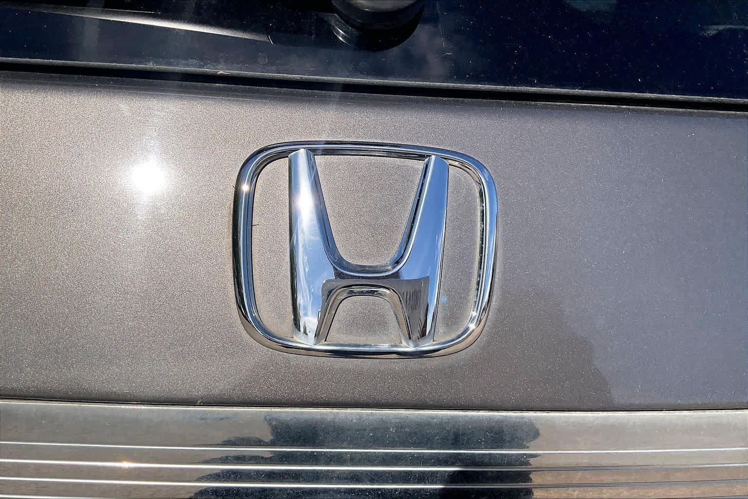 Used 2016 Honda Odyssey EX-L image 29