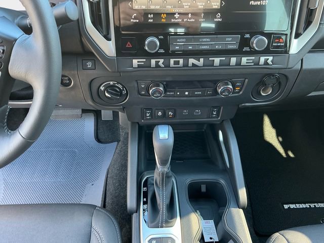 New 2026 Nissan Frontier 4x4 Crew Cab image 13