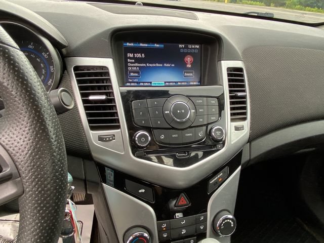 Used 2016 Chevrolet Cruze LT FWD image 7