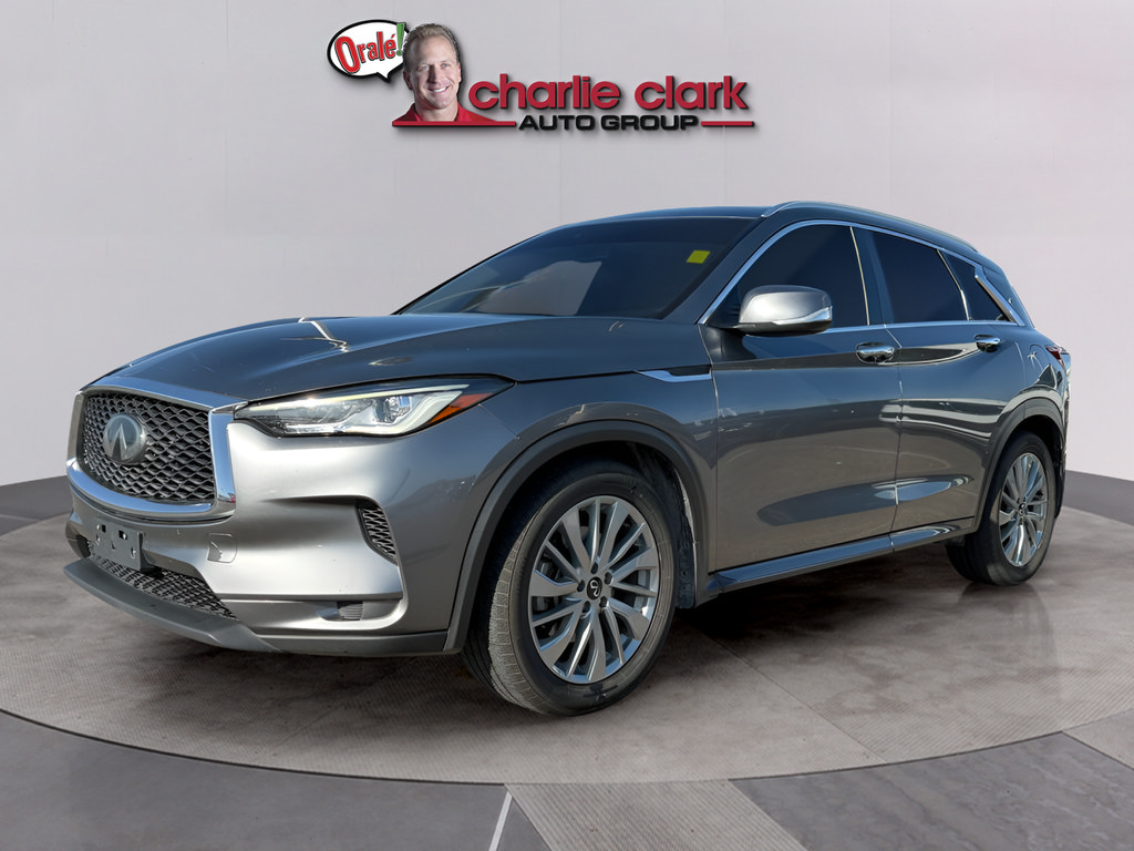 Used 2023 INFINITI QX50 Luxe FWD image 2