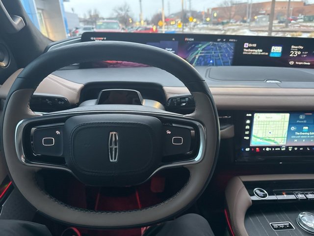 Used 2025 Lincoln Navigator L Black Label image 7