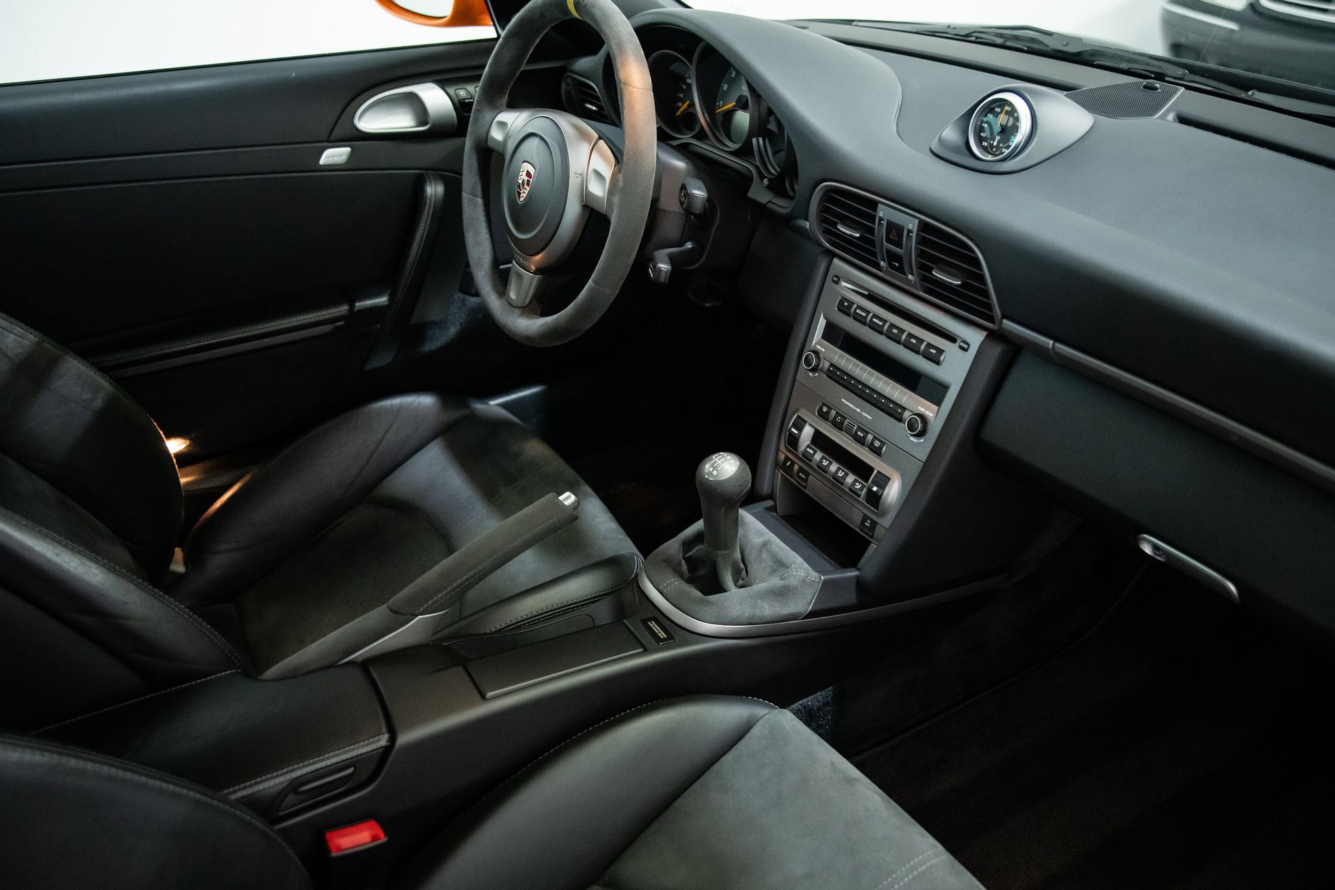 Used 2007 Porsche 911 GT3 RS image 32