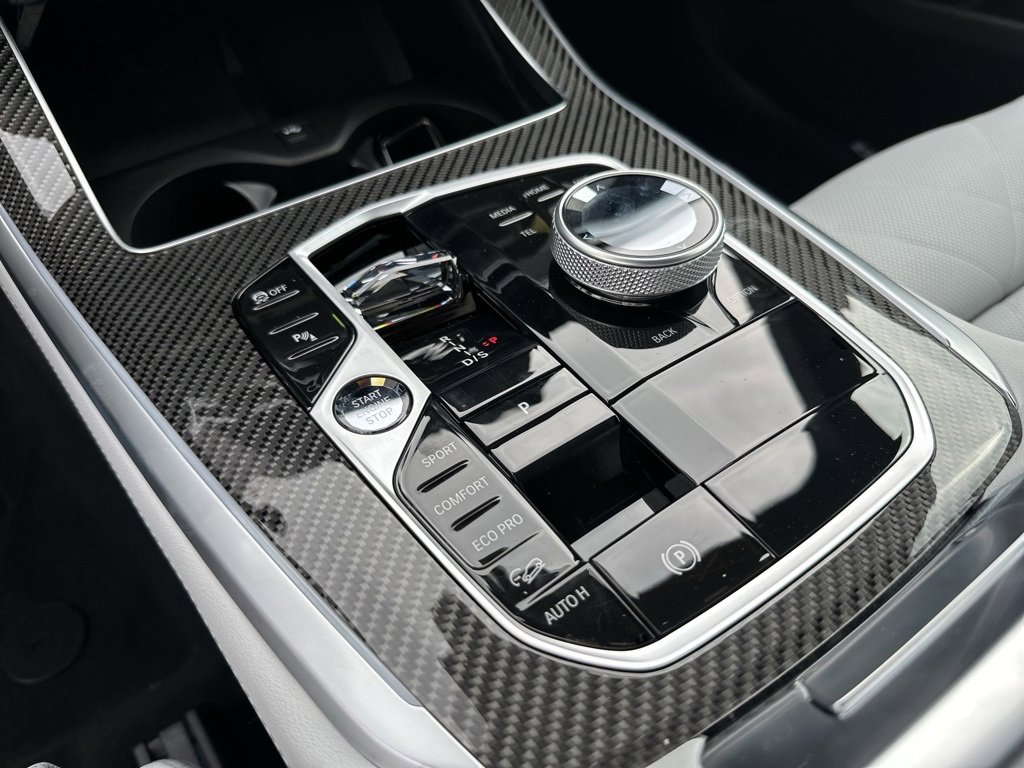 New 2026 BMW X5 M60i image 39