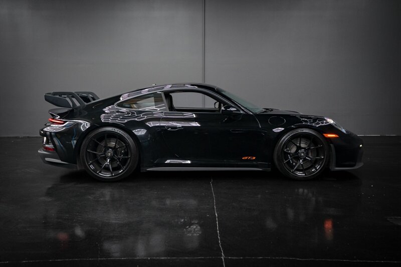 Used 2022 Porsche 911 GT3 RWD image 15
