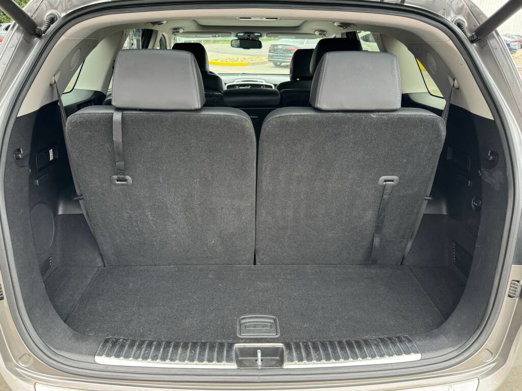 Used 2017 Kia Sorento SX AWD/4WD image 18
