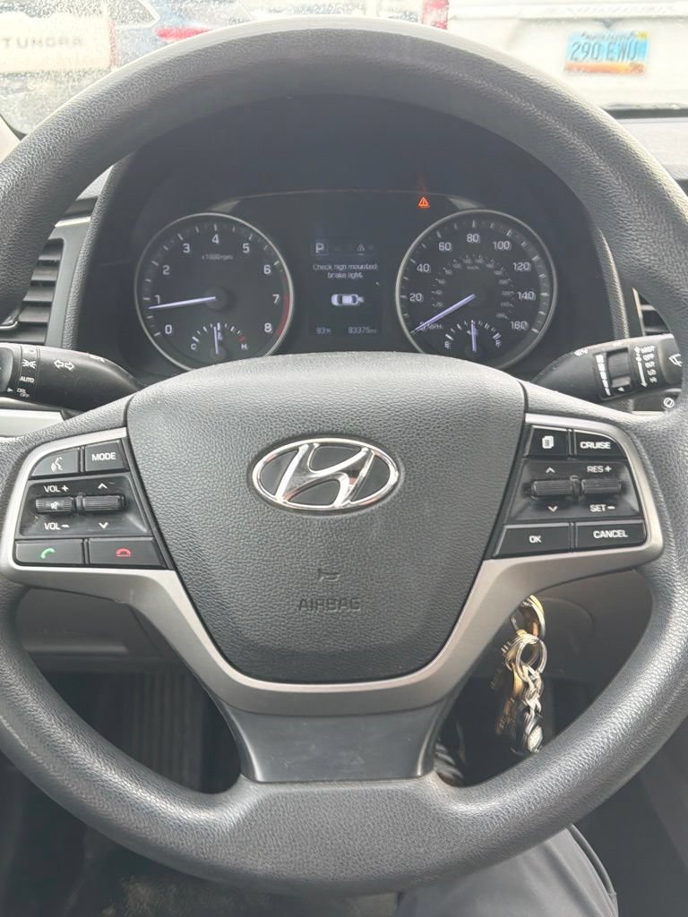 Used 2018 Hyundai Elantra SEL w/ Cargo Package FWD image 7