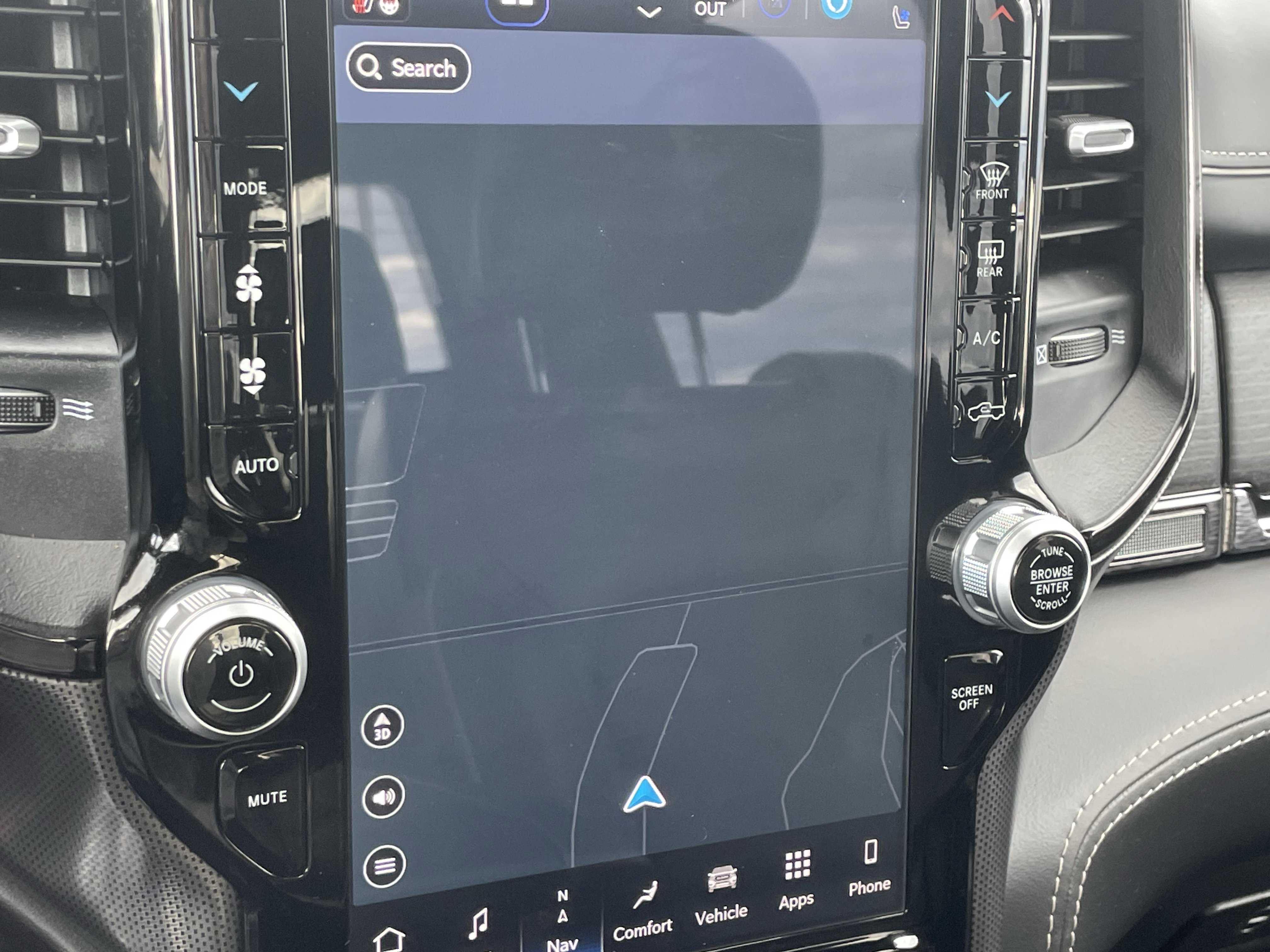 Used 2023 RAM 1500 Limited w/ Body Color Bumper Group image 26